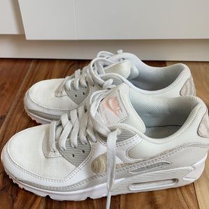 Nike Air Max Womens size 7